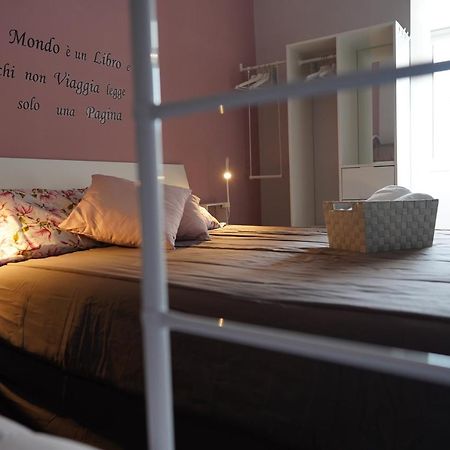 Cristal Home Napels Buitenkant foto