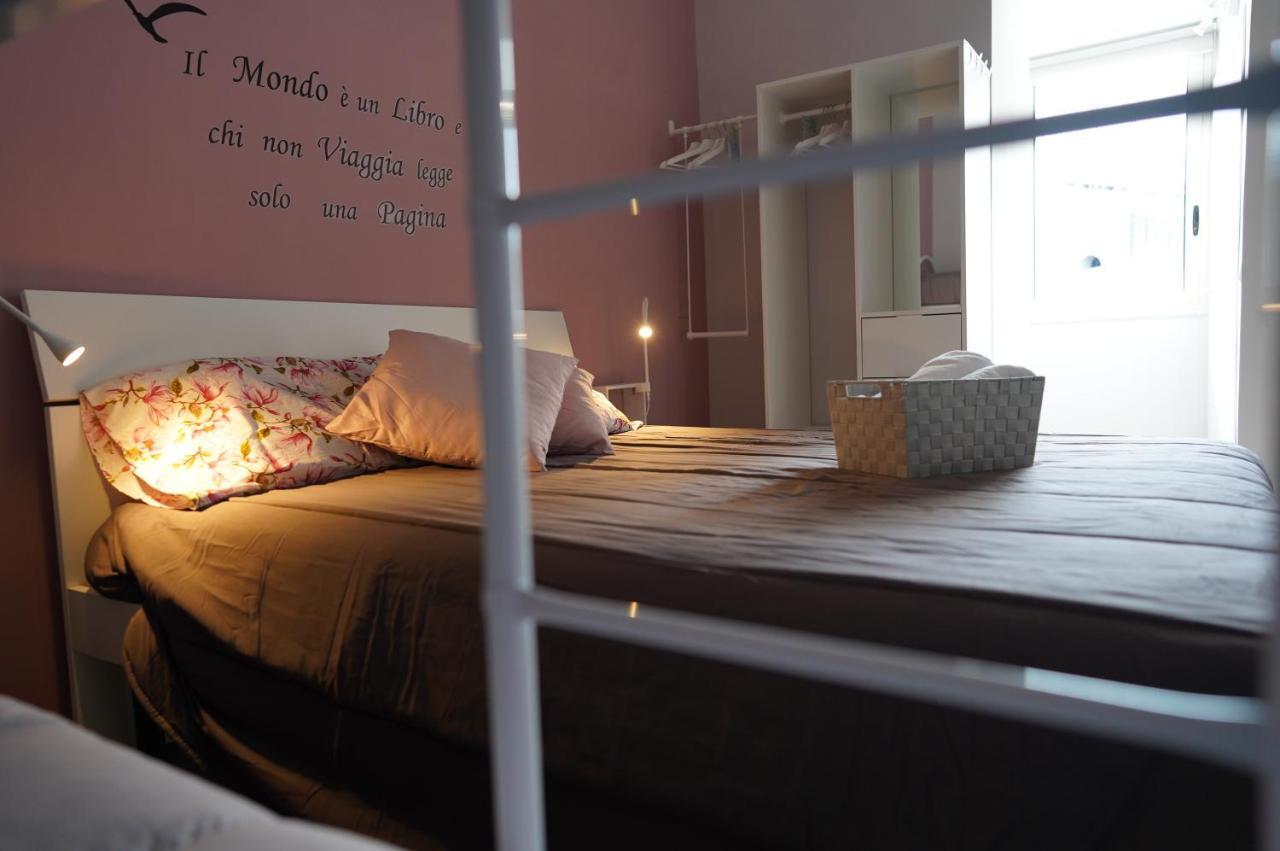 Cristal Home Napels Buitenkant foto